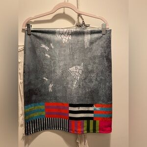 Volt Design size 4 JJR ( Medium) EUC